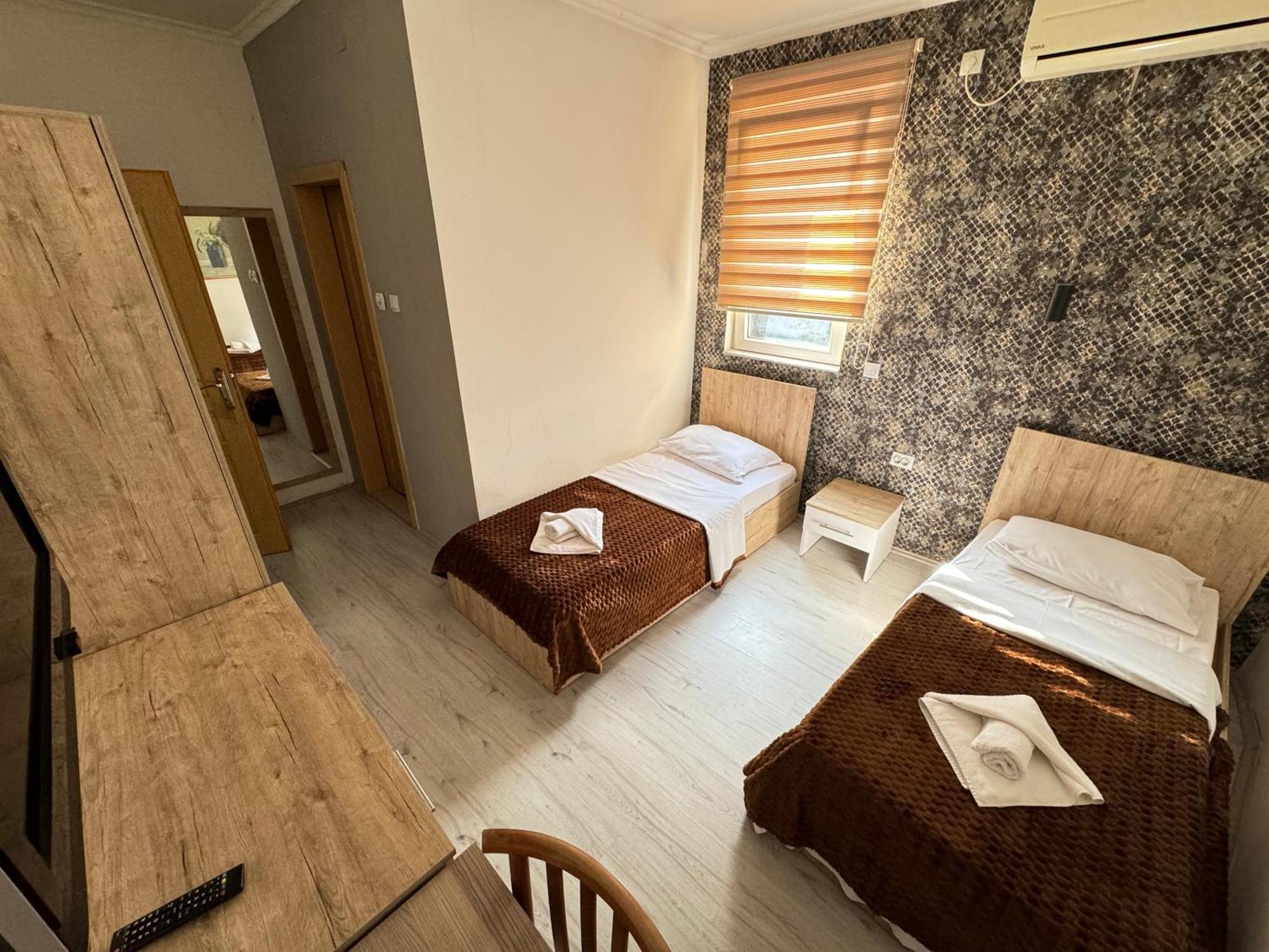 Hotel Old Alisa スコピエ エクステリア 写真
